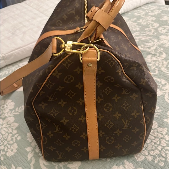 Louis Vuitton Keepall Duffel Bag 55 - Picture 4 of 11